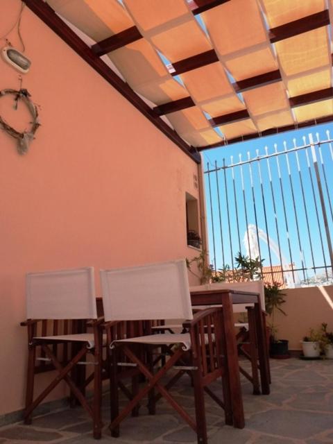 Aparthotel Odos Odysseos Ermupoli Zewnętrze zdjęcie