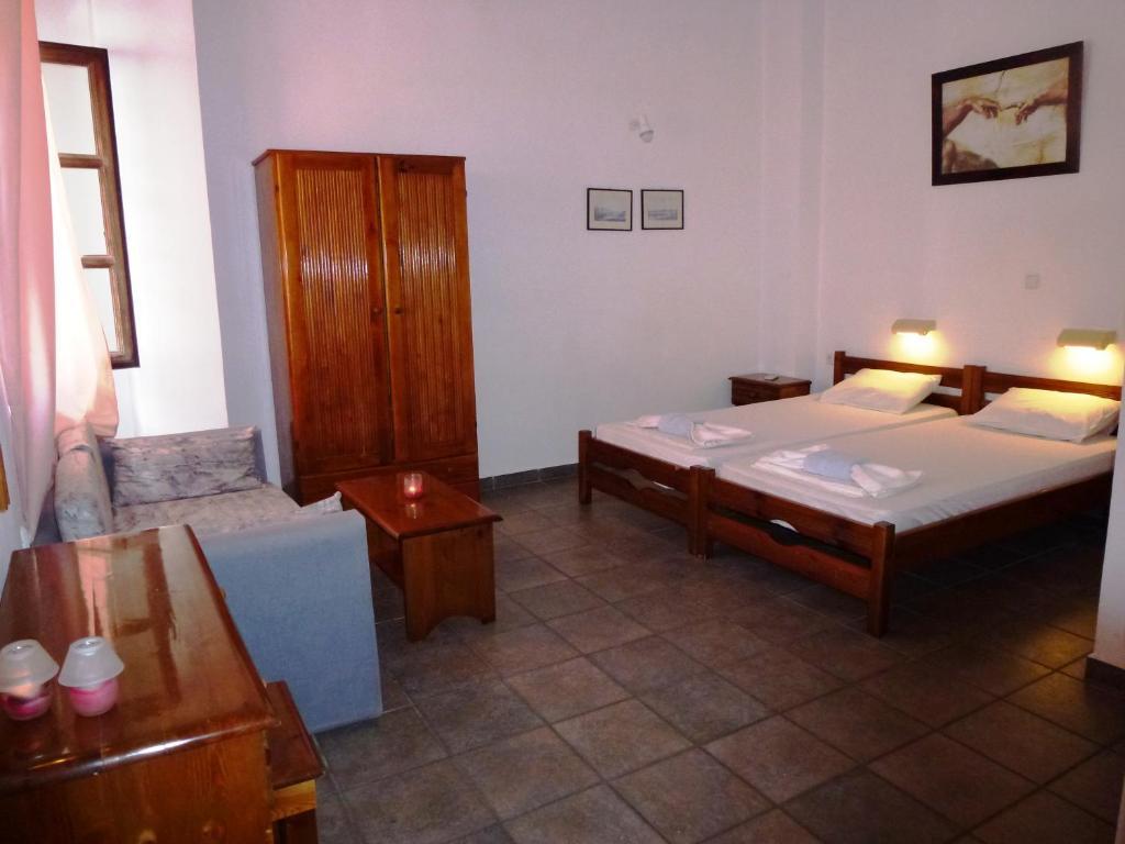 Aparthotel Odos Odysseos Ermupoli Pokój zdjęcie