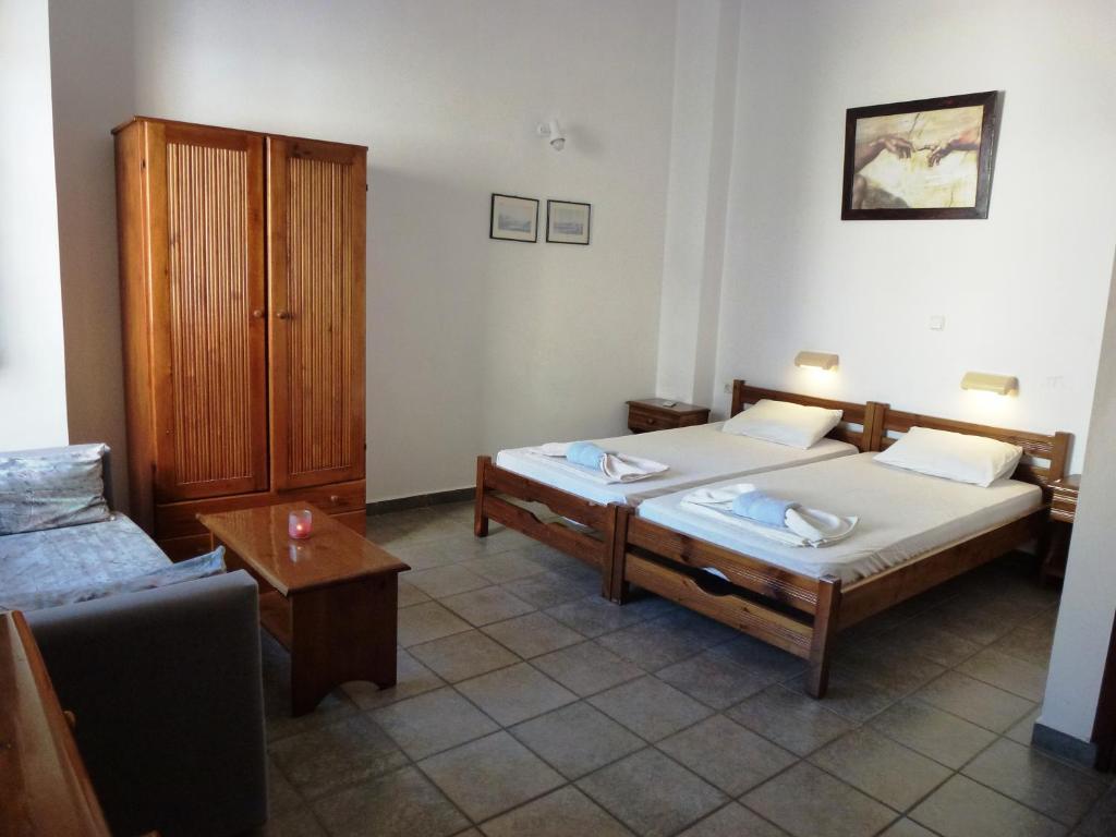 Aparthotel Odos Odysseos Ermupoli Pokój zdjęcie